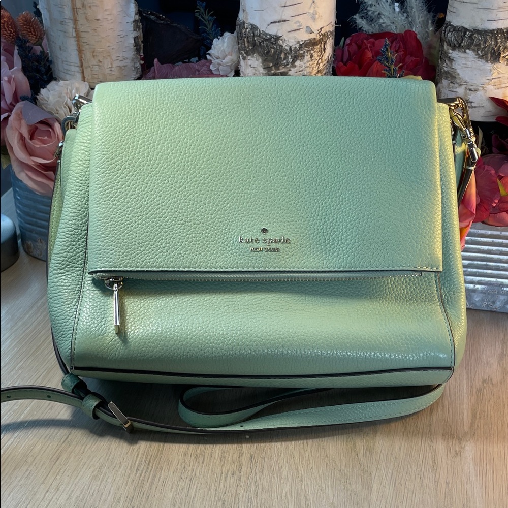 💙 Kate Spade New York Leila Medium Flap Shoulder Bag